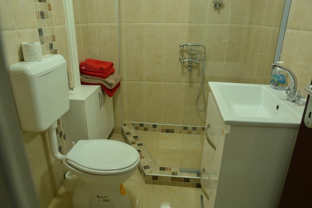 Apartment Kapishtec สโกเปีย ห้อง รูปภาพ